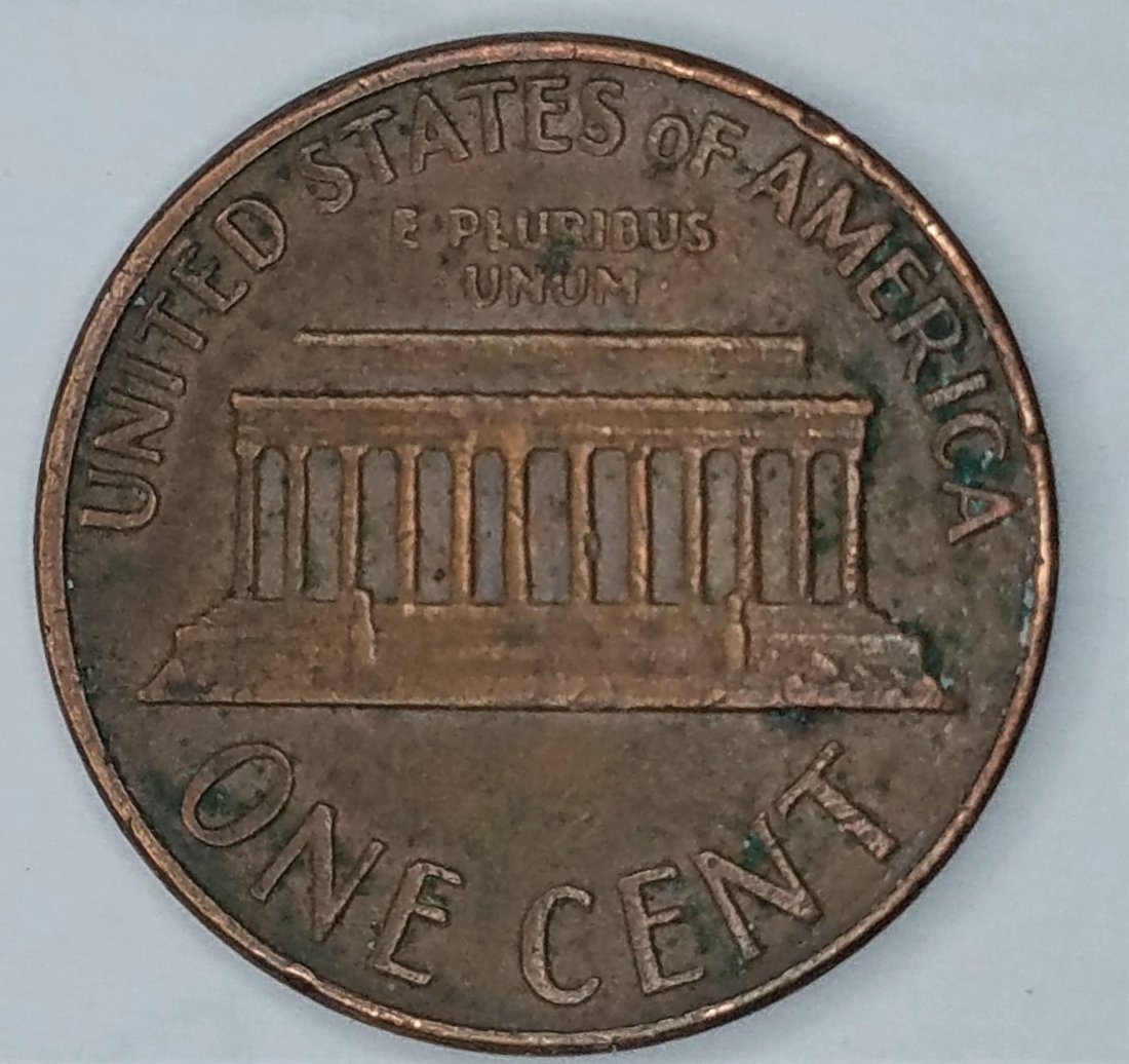 Lincoln-Pennies-That-Are-Floaters,-1969-And-1970-Only?